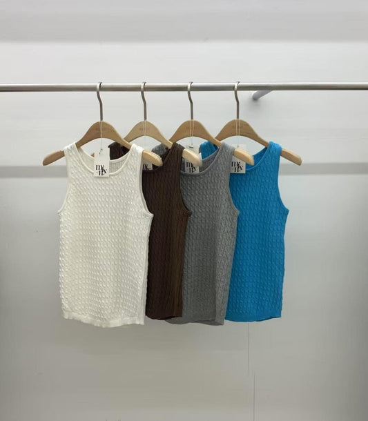 RS25003 Top
